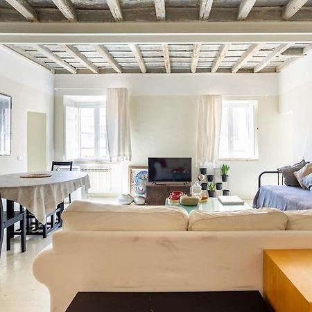 Best Authentic Apartment Monti 5 Mins From Colosseum מראה חיצוני תמונה