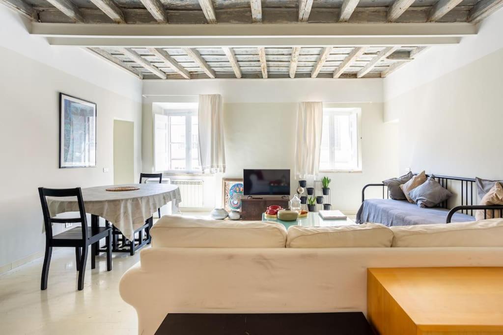 Best Authentic Apartment Monti 5 Mins From Colosseum מראה חיצוני תמונה