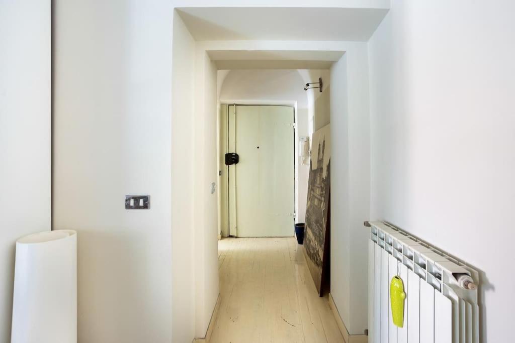 Best Authentic Apartment Monti 5 Mins From Colosseum מראה חיצוני תמונה